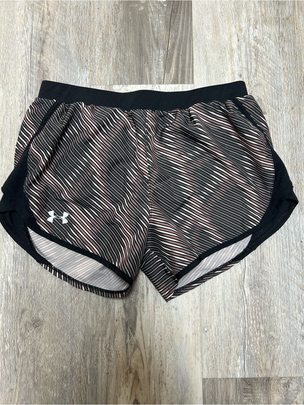 Women’s Under Armour Fly By Black/pink Running Shorts Size Small